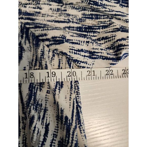 Robert Louis Women's Large 3/4 Zip Blouse - Picture 5 of 6